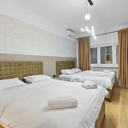 Apartment 4br - Sleeps 12 - Luxury *