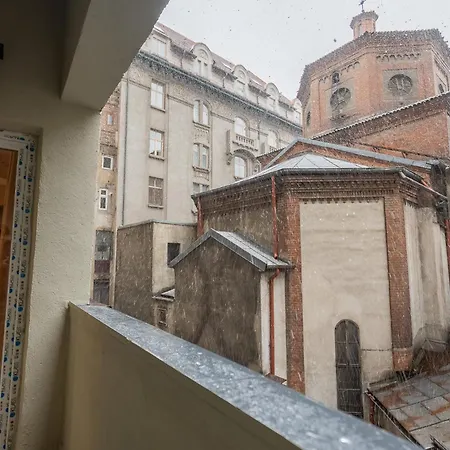 4br - Sleeps 12 - Luxury * Bucharest