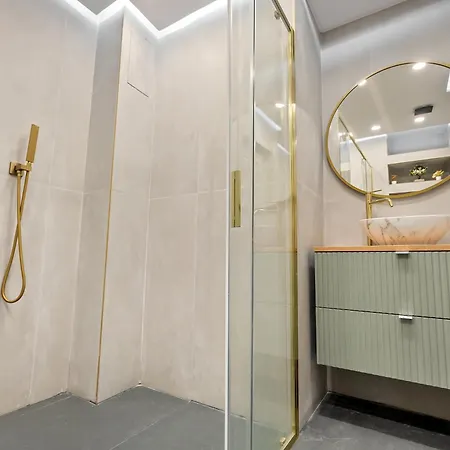 Apartment 4br - Sleeps 12 - Luxury *