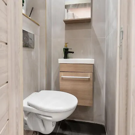 Apartment 4br - Sleeps 12 - Luxury