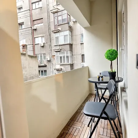 Apartment 4br - Sleeps 12 - Luxury *